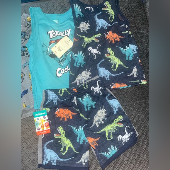 Boys 2T assorted Clothing NWT - Picture 2 of 3